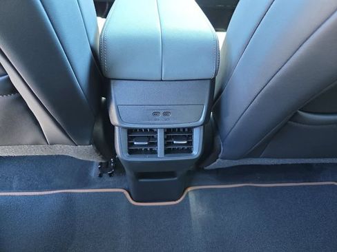 New 2026 GMC Terrain AT4 AWD/4WD image 13
