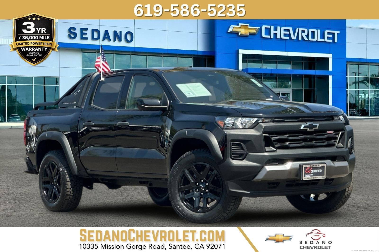 Used 2025 Chevrolet Colorado Trail Boss w/ Midnight Edition AWD/4WD image 1