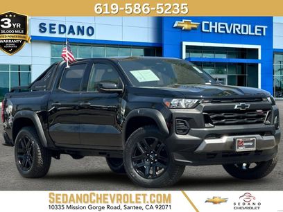 Used 2025 Chevrolet Colorado Trail Boss w/ Midnight Edition