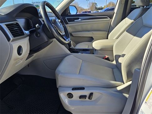 Used 2019 Volkswagen Atlas SEL image 13