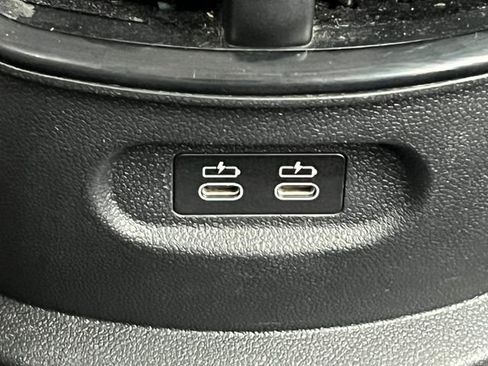 Used 2023 MINI Cooper Clubman S FWD image 32