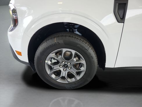 New 2026 Ford Maverick XLT FWD image 29