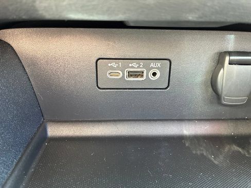 Used 2019 Nissan Altima 2.0 Platinum FWD image 25