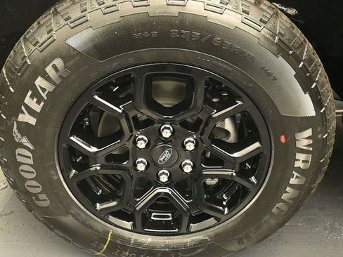 New 2026 Ford F150 XLT w/ FX4 Off-Road Package AWD/4WD image 15