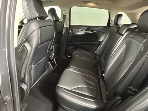 Used 2022 Lincoln Nautilus Reserve w/ Equipment Group 201A AWD/4WD image 26
