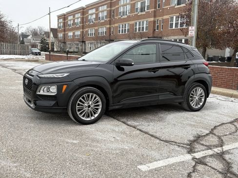 Used 2018 Hyundai Kona SEL w/ SEL Tech Package 02 FWD image 14