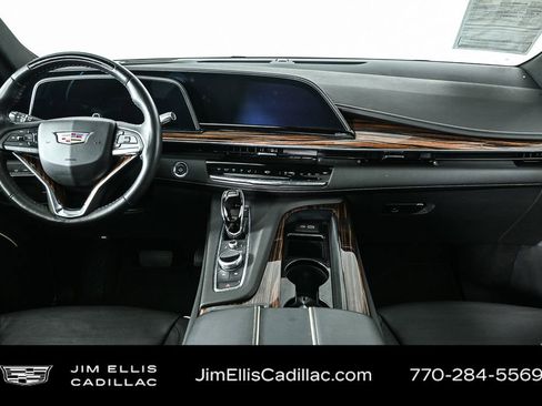 Certified 2023 Cadillac Escalade Premium Luxury image 22