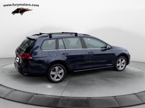Used 2015 Volkswagen Golf TDI S image 3