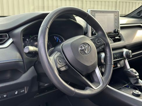 Used 2020 Toyota RAV4 XSE w/ XSE Grade Weather Package image 16