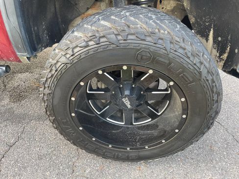 Used 2019 GMC Sierra 1500 SLT w/ SLT Premium Package image 13