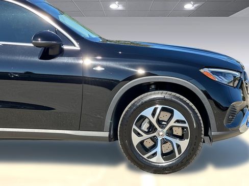 Certified 2025 Mercedes-Benz GLC 350e 4MATIC image 36
