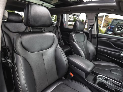 Used 2020 Hyundai Santa Fe SEL FWD image 27