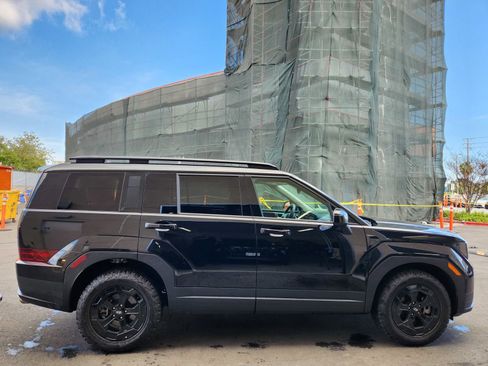 Certified 2025 Hyundai Santa Fe XRT image 8