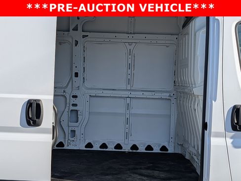 Used 2021 RAM ProMaster 2500 w/ Convenience Group image 15