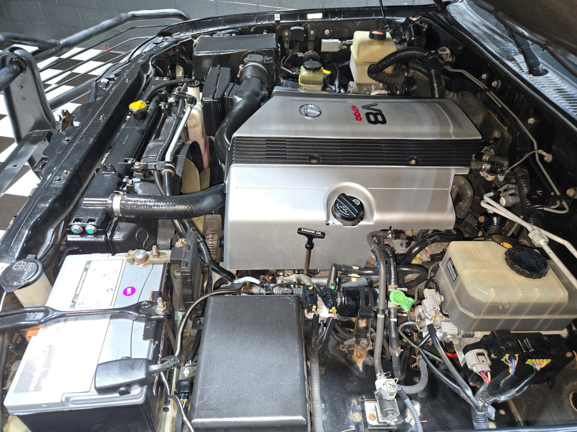 Used 2004 Lexus LX 470 4WD image 79