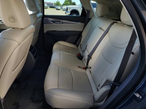 Used 2020 Cadillac XT5 Premium Luxury AWD/4WD image 39
