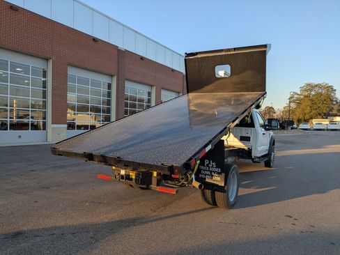 New 2026 Ford F550 4x4 Regular Cab Super Duty image 31