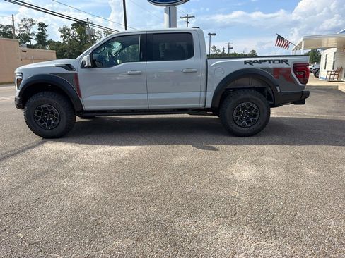 New 2026 Ford F150 Raptor w/ Equipment Group 803A Raptor R AWD/4WD image 8