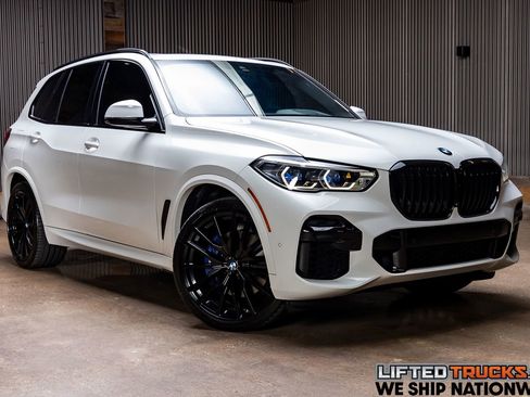 Used 2022 BMW X5 xDrive40i w/ M Sport Package AWD/4WD image 1