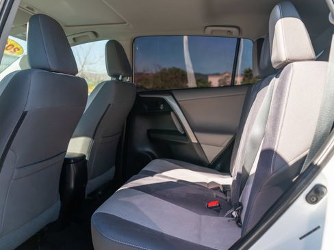 Used 2013 Toyota RAV4 XLE AWD/4WD image 28