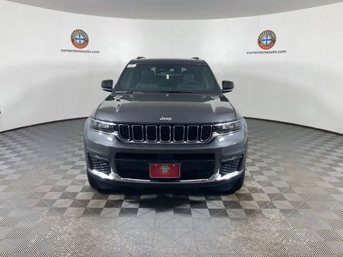 New 2025 Jeep Grand Cherokee L Limited w/ Trailer Tow Package AWD/4WD image 16