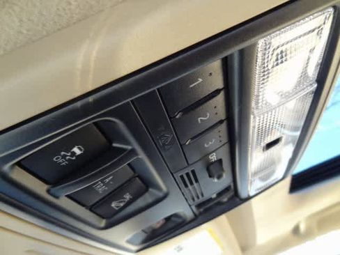 Used 2023 Toyota 4Runner Limited image 35