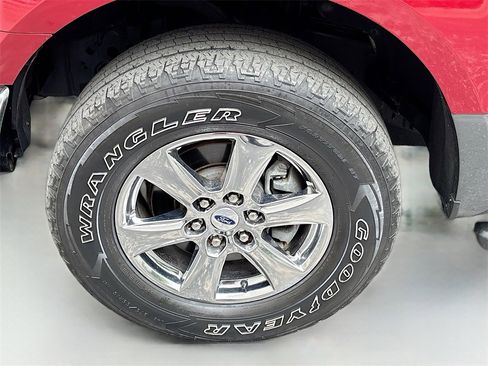 Used 2019 Ford F150 XLT w/ Equipment Group 302A Luxury image 31