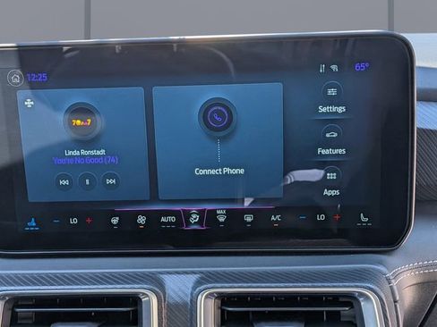 Used 2025 Ford Mustang GT Premium image 17