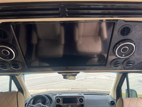 Used 2020 Mercedes-Benz Sprinter 3500 image 20