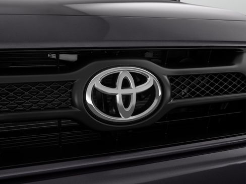 Used 2014 Toyota Tacoma PreRunner w/ TRD Sport Package RWD image 44