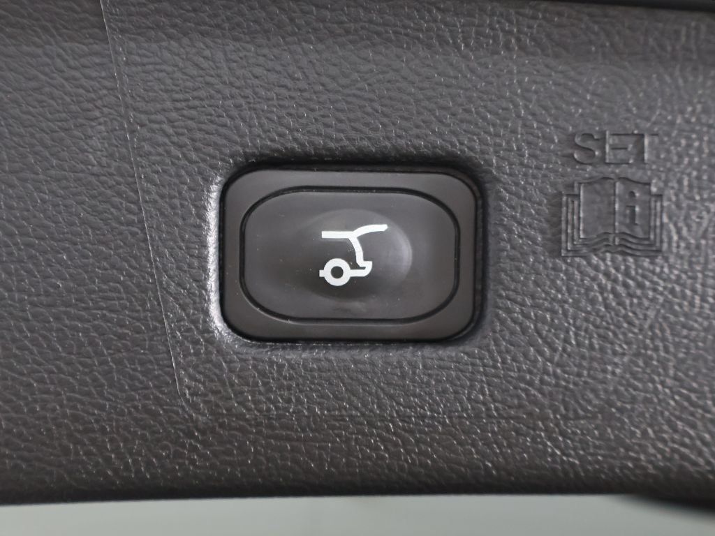 Used 2024 Ford Edge SEL w/ Convenience Package AWD/4WD image 46