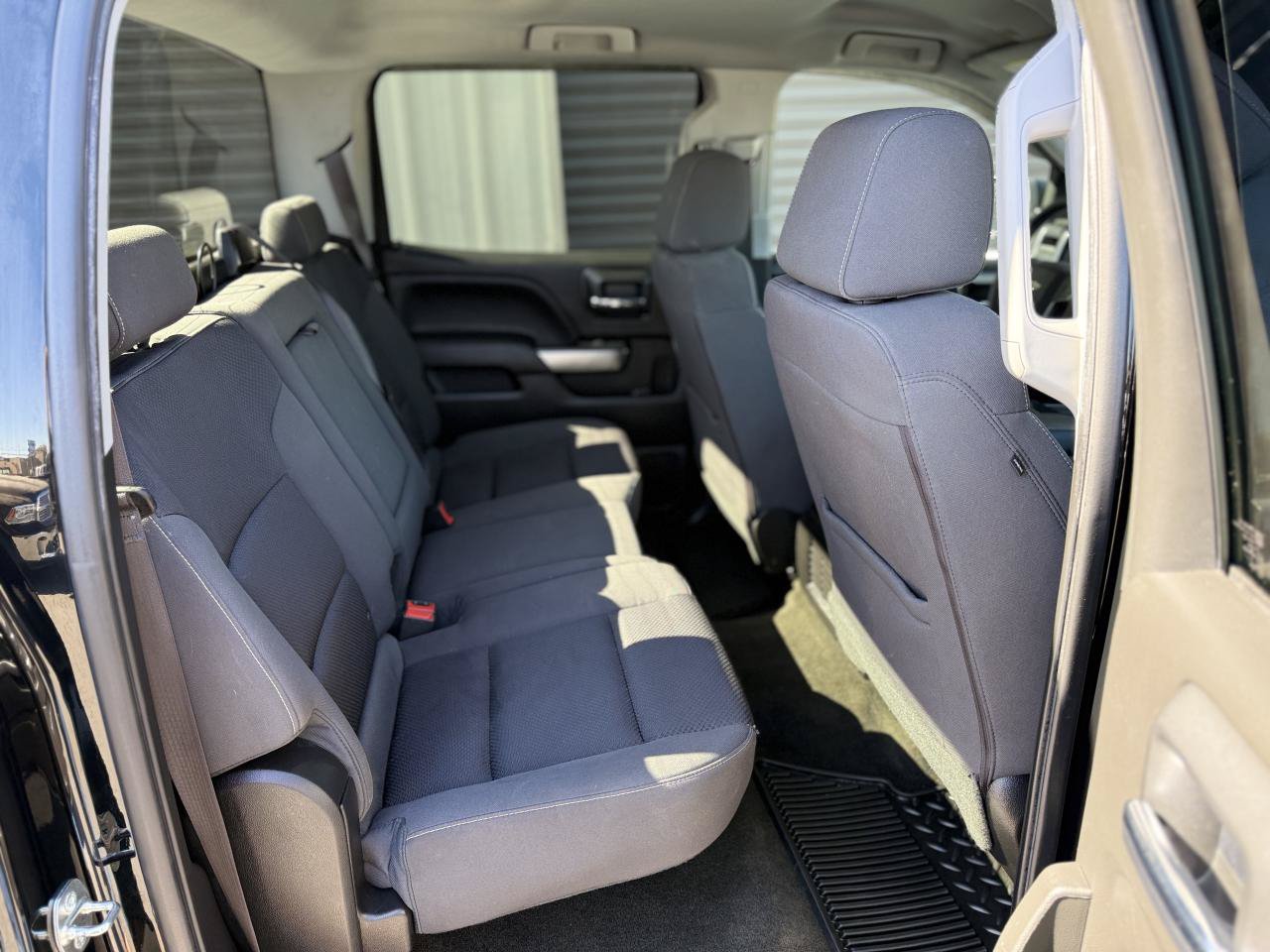 Used 2017 Chevrolet Silverado 1500 LT w/ LT Eassist Package RWD image 16