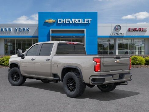 New 2026 Chevrolet Silverado 2500 ZR2 AWD/4WD image 3