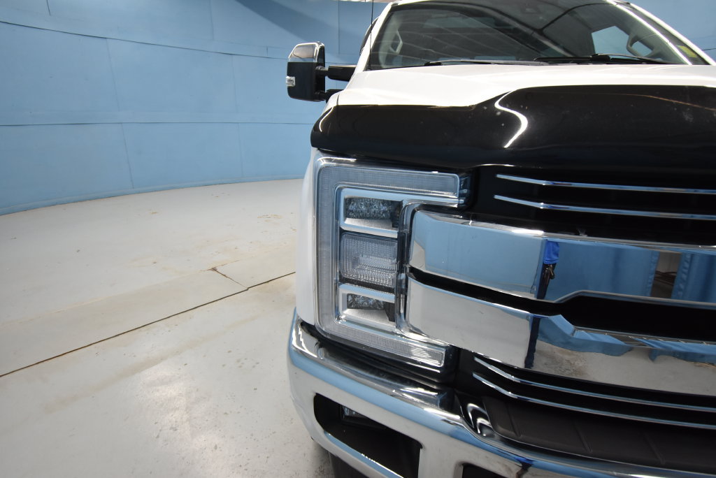 Used 2019 Ford F250 Lariat w/ Lariat Ultimate Package AWD/4WD image 45