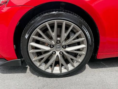 Used 2016 Lexus IS 200t w/ Premium Package RWD image 9