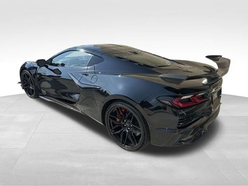 Used 2025 Chevrolet Corvette Z06 w/ Z07 Performance Package RWD image 21