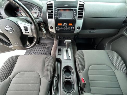 Used 2018 Nissan Frontier PRO-4X AWD/4WD image 17