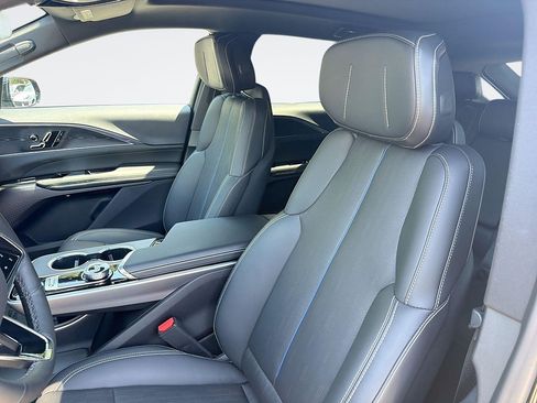 Certified 2024 Cadillac Lyriq Luxury RWD image 22