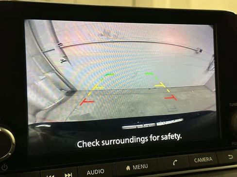 Used 2024 Nissan Rogue S AWD/4WD image 12