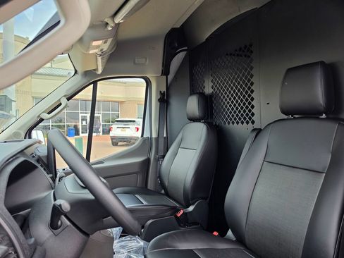 New 2026 Ford Transit 250 148 Medium Roof Extended AWD image 35