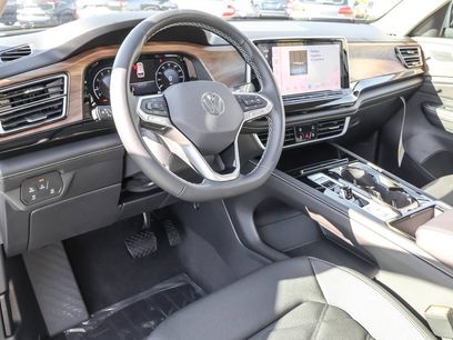 New 2026 Volkswagen Atlas SE