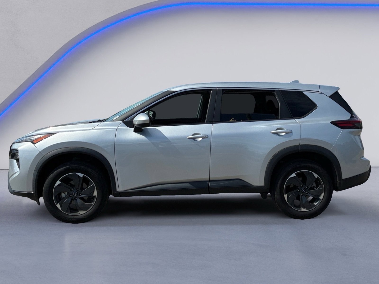 Used 2024 Nissan Rogue SV AWD/4WD image 3