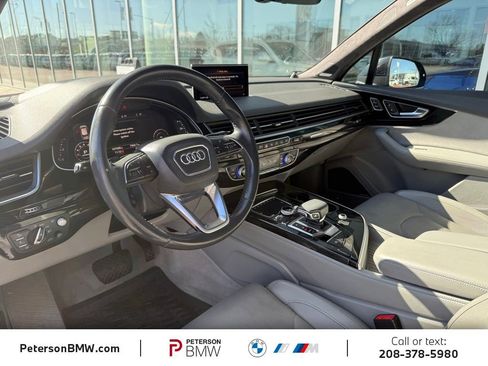 Used 2019 Audi Q7 3.0T Prestige image 18