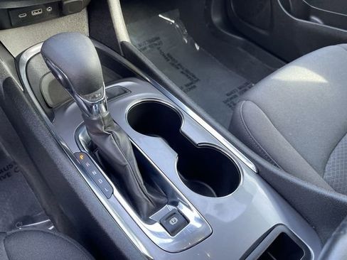 Used 2023 Chevrolet Malibu LT image 22