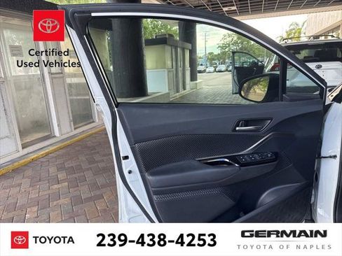 Certified 2019 Toyota C-HR XLE FWD image 15