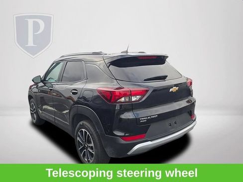 Certified 2025 Chevrolet TrailBlazer LT AWD/4WD image 11