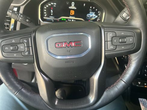 Used 2024 GMC Sierra 2500 AT4X image 28
