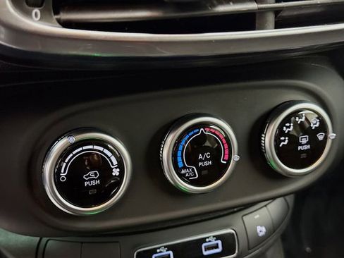 Used 2021 FIAT 500X Pop w/ Pop Value Package image 15