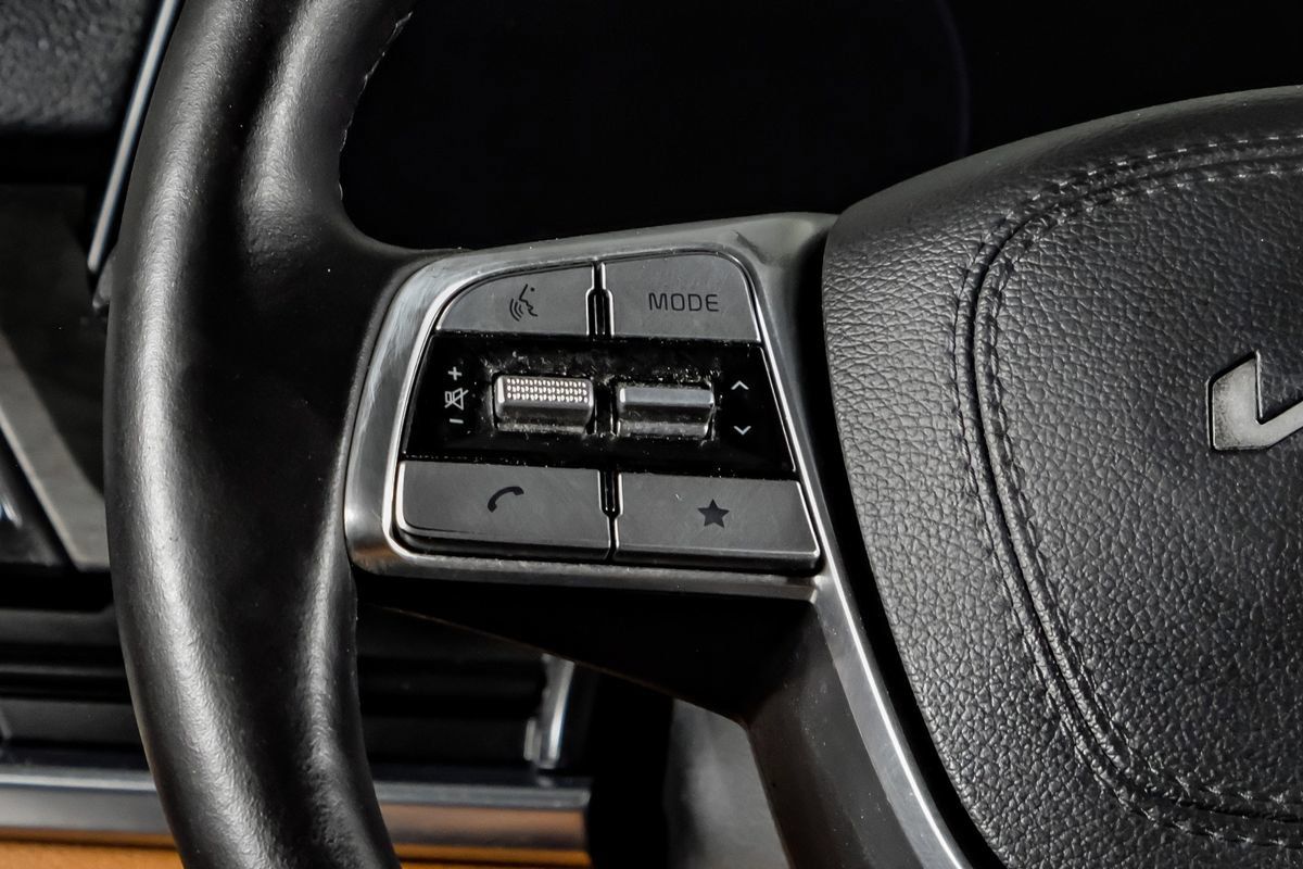 Used 2023 Kia Telluride SX X-Pro AWD/4WD image 17