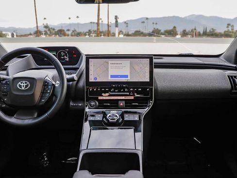 Used 2024 Toyota bZ4X XLE image 13